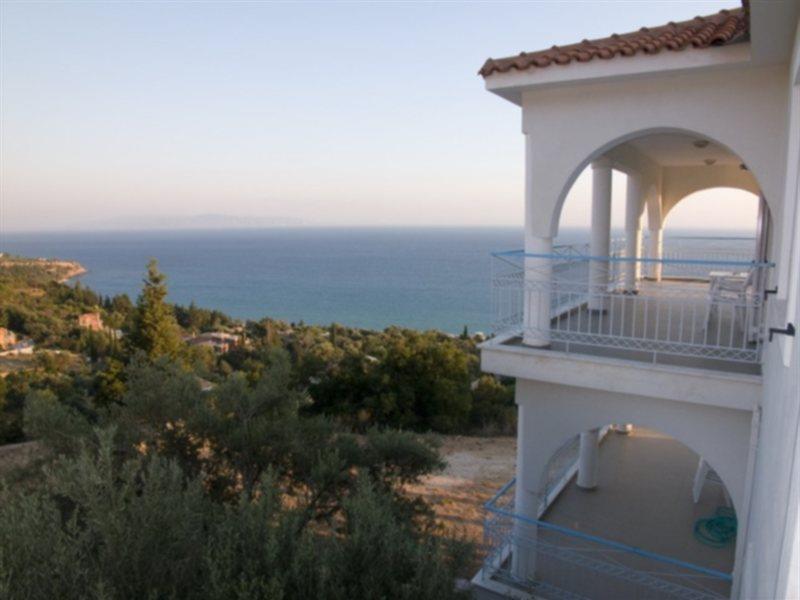 Folies Daire Lourdata  Dış mekan fotoğraf
