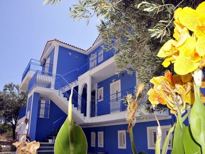 Folies Daire Lourdata  Dış mekan fotoğraf